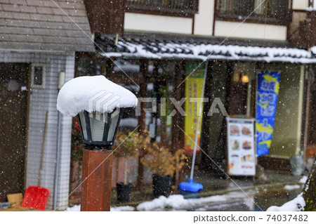Kinosaki Onsen snow scene 74037482