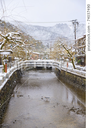 城崎溫泉雪景 城崎溫泉雪景 74037490