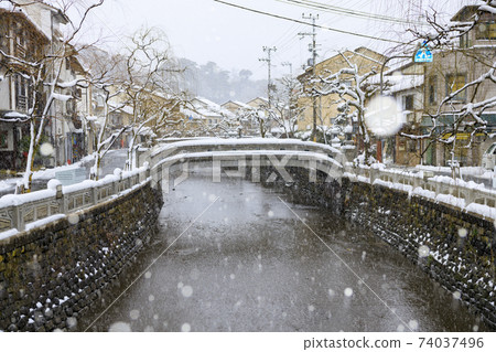 城崎溫泉雪景 74037496