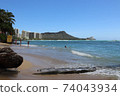 Beautiful Waikiki Beach and Diamond Head 74043934