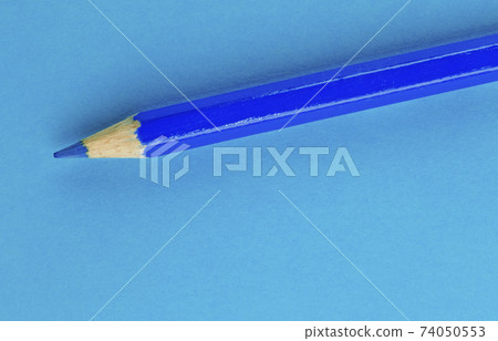 Blue pencil 74050553