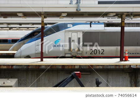 美鐵停在車站 74056614