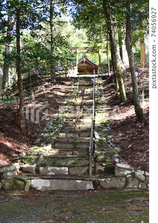Stone steps of Shiromi Shrine Stone steps of Shiromi Shrine 74056927