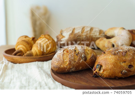 A set of delicious bread A set of delicious bread 74059705