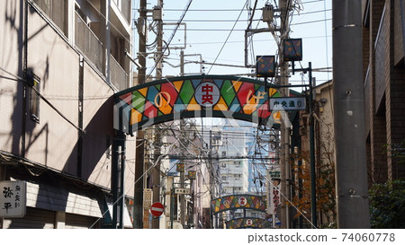 Yokohama, Sakuragicho, Noge Chuo-dori 74060778