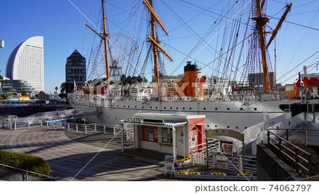 Yokohama, Minatomirai, Nippon Maru 74062797