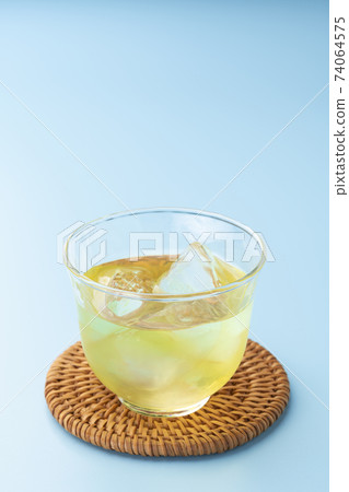 Cool tea 74064575