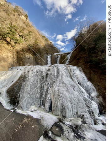 Fukuroda waterfall ice heater Fukuroda waterfall ice heater 74068030