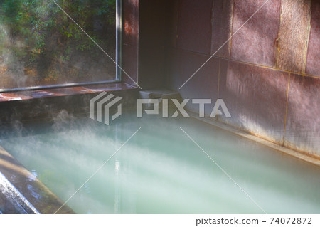 Muddy hot spring, famous hot spring, steam 74072872