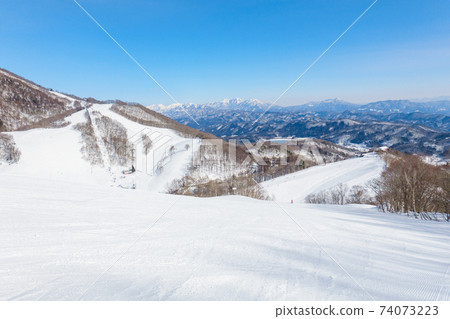 Ski resort  74073223