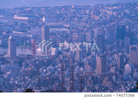 《Hyogo Prefecture》 Kobe city center seen from Japan's three major night views, Kikuseidai 《Dawn》 74075366