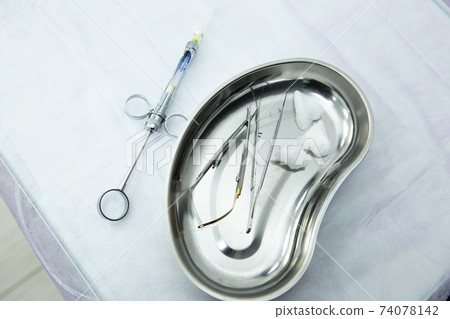 instrument for the dentist, for the treatment and inspection of teeth and braces instrument for the dentist, for the treatment and inspection of teeth and braces 74078142