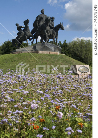 Zhovti Vody - Monument to heroes of liberation war Zhovti Vody - Monument to heroes of liberation war 74079749