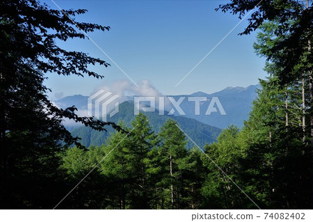 Southern Alps from Mt. Kushigata Southern Alps from Mt. Kushigata 74082402