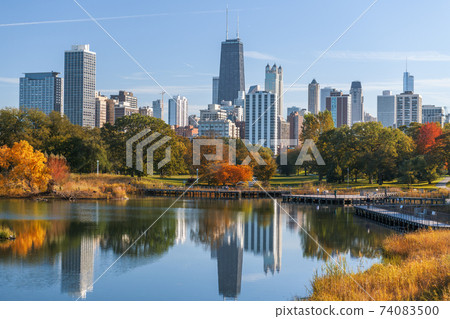 Chicago, Illinois, USA Park and Skyline Chicago, Illinois, USA Park and Skyline 74083500