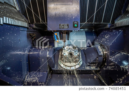 Liquid-cooled cnc milling Machine Sharpens High-complexity aluminum parts Liquid-cooled cnc milling Machine Sharpens High-complexity aluminum parts 74085451