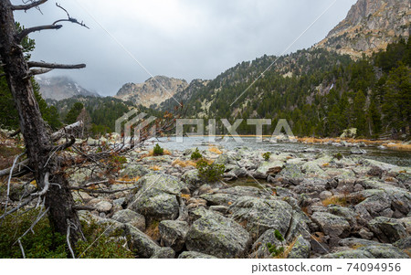 Ratera de Colomers lake in Aiguestortes National Park, Spain Ratera de Colomers lake in Aiguestortes National Park, Spain 74094956