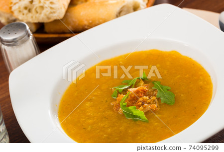 Vegetable soup puree Vegetable soup puree 74095299