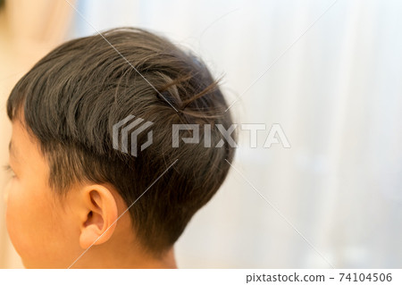 younger, person, boy 74104506