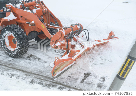 Snow removal work 74107885