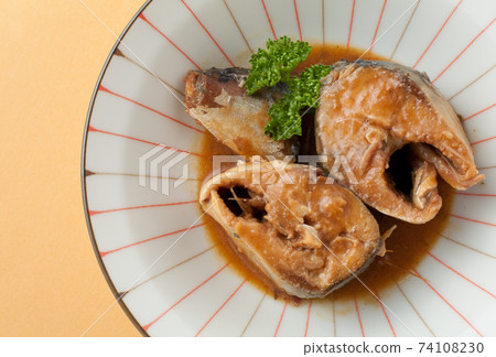 Mackerel canned in miso 74108230
