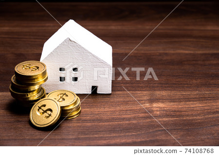 金錢和住房 金錢和住房 74108768