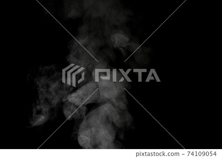 蒸汽,蒸汽,蒸汽,黑色背景上採取的煙 蒸汽,蒸汽,蒸汽,黑色背景上採取的煙 74109054