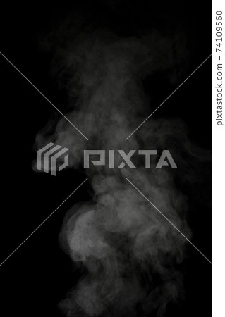 蒸汽，蒸汽，蒸汽，黑色背景上採取的煙 74109560