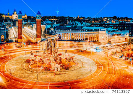 Panorama Towers Venetian and Square of Spain (Placa De Espanya), 74113597