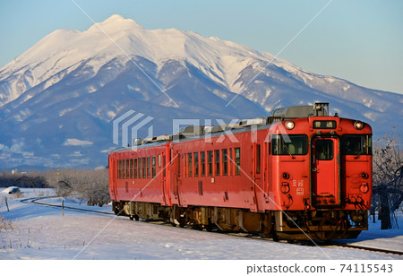 後面有磐城 74115543