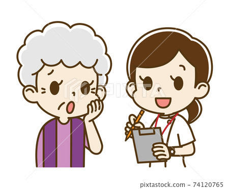 Elderly woman (anxious face) interviewed by a female nurse 74120765
