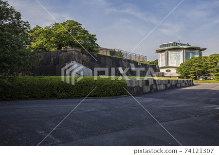 Tokagakudo Imperial Palace Imperial Palace East Imperial Garden Music Hall 74121307