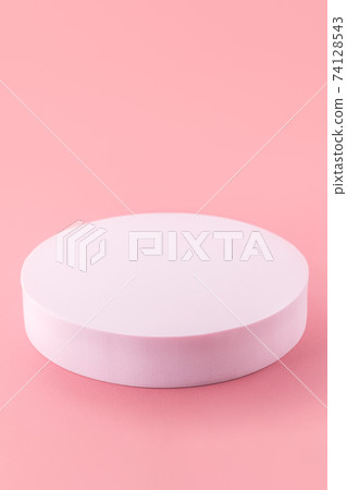 Solid Display Block 74128543