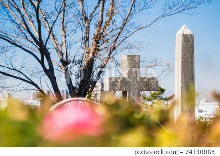 Yokohama Yamate Foreign General Cemetery 74130083