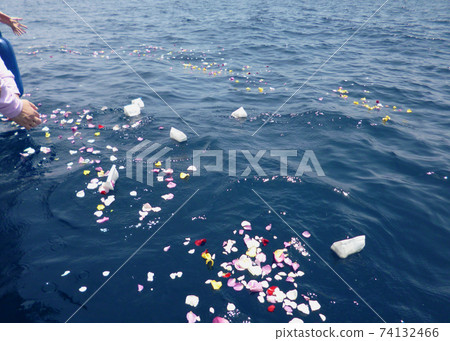 Ocean scatter landscape, new Japanese funeral style Ocean scatter landscape, new Japanese funeral style 74132466