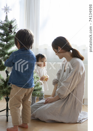 Christmas family Christmas family 74134998