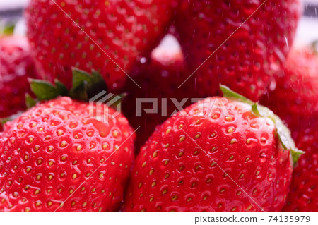 Fresh, strawberry Fresh, strawberry 74135979