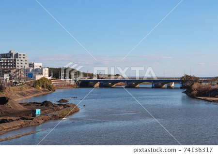 花水河（神奈川縣平塚市） 74136317