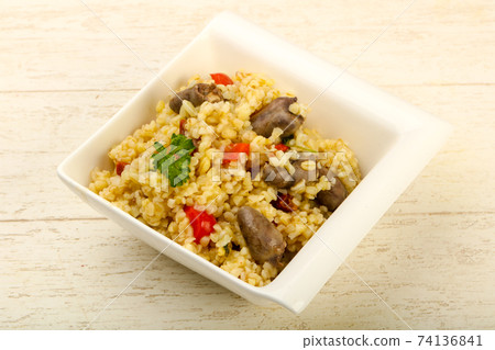 Bulgur with chicken hearts Bulgur with chicken hearts 74136841