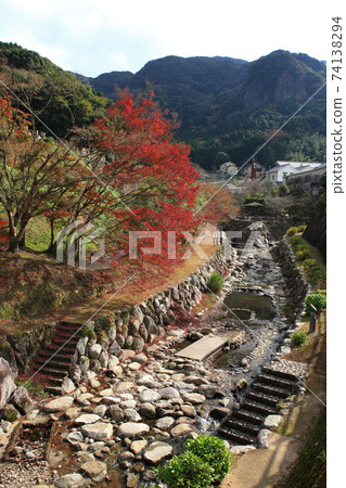 Imari, Saga Prefecture, a secret kiln village, Okawachiyama, autumn townscape Imari, Saga Prefecture, a secret kiln village, Okawachiyama, autumn townscape 74138294
