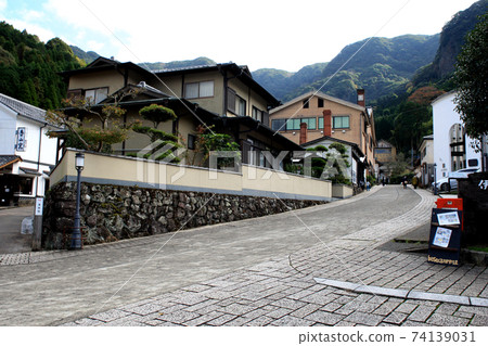 佐賀縣伊万里市,秘密窯村,大河內山,秋天的城市景觀 佐賀縣伊万里市,秘密窯村,大河內山,秋天的城市景觀 74139031
