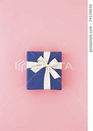 禮物 禮物 74139038