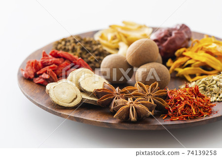 Yakuzen Chinese medicine white 74139258