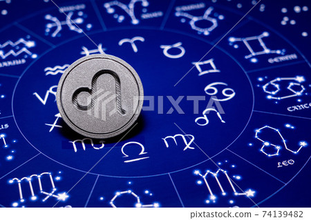 12 horoscope fortune-telling Leo 74139482