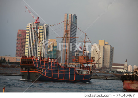 Santa Maria 74140467