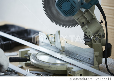 electric saw 74143511