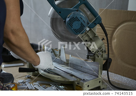 electric saw 74143515