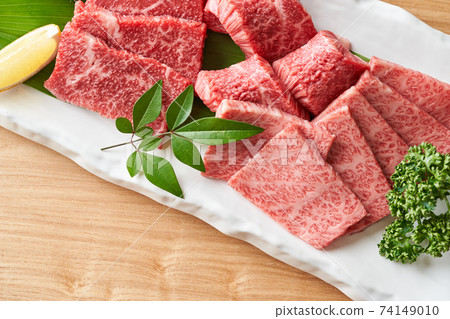 國產和牛牛肋骨，用於瘦肉和大理石花紋的烤肉 74149010