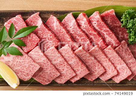 國產和牛牛肋骨，用於瘦肉和大理石花紋的烤肉 74149019