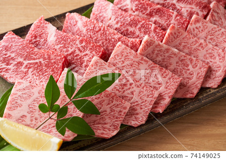 國產和牛牛肋骨，用於瘦肉和大理石花紋的烤肉 74149025